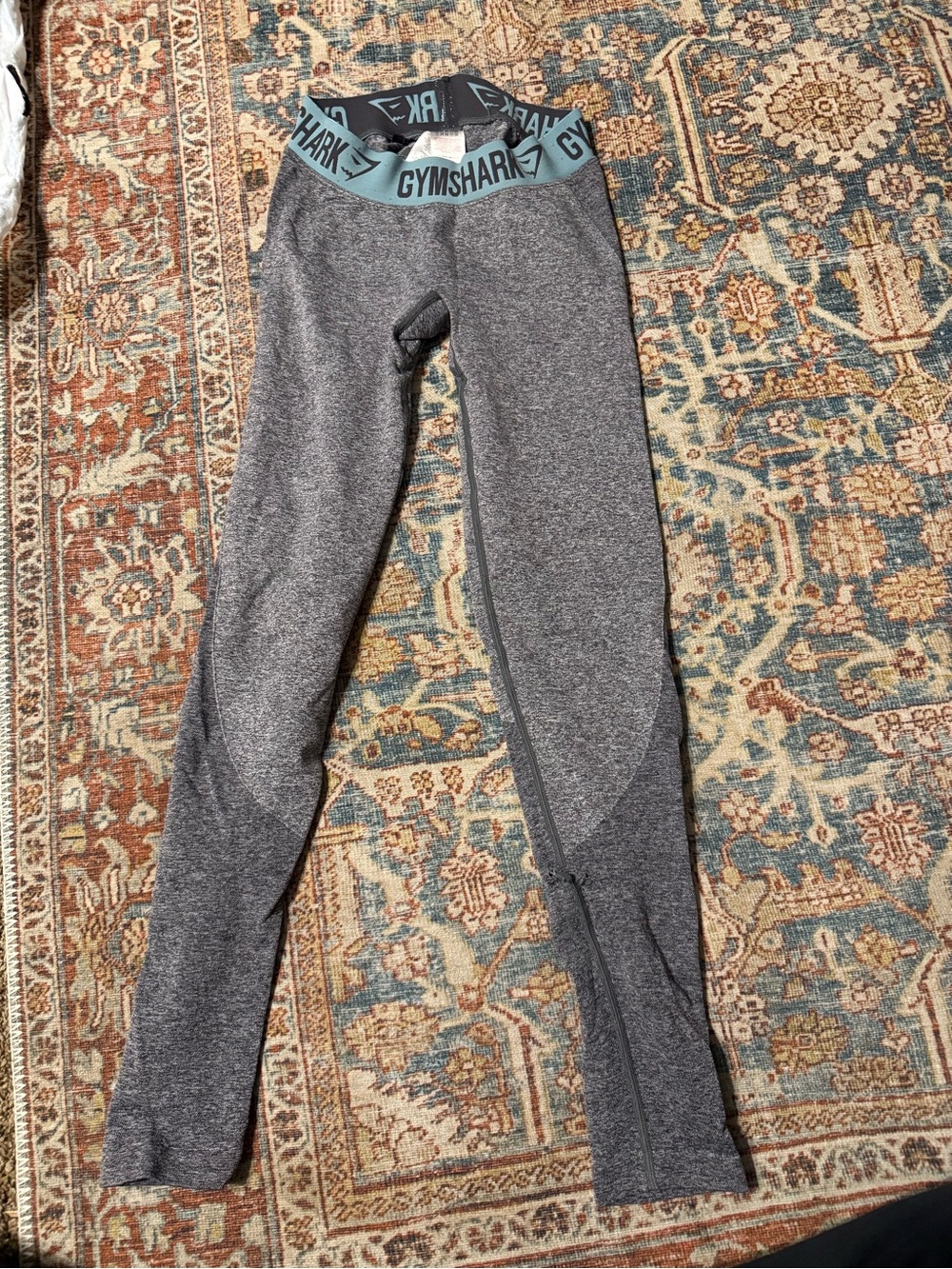 Gymshark Gray Seamless Kids' Leggings with Teal Logo Waistband